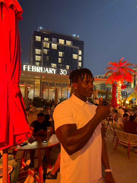 The Difference Between a Security Guard and a Bouncer: What You Need to Know